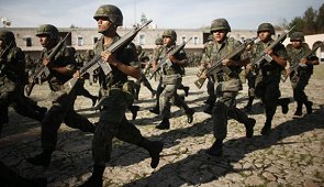Mexican Troops Descend on Border
