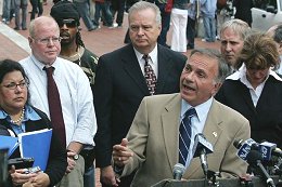 Rep. Tom Tancredo in Newark