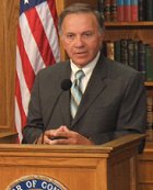 Rep Tom Tancredo introduces the Overdue Immigration Reform Act of 2007
