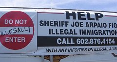 Maricopa County Sheriff Joe Arpaio's Illegal Immigrant Hotline Sign